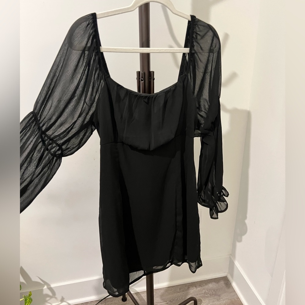 Francesca’s Black Dress